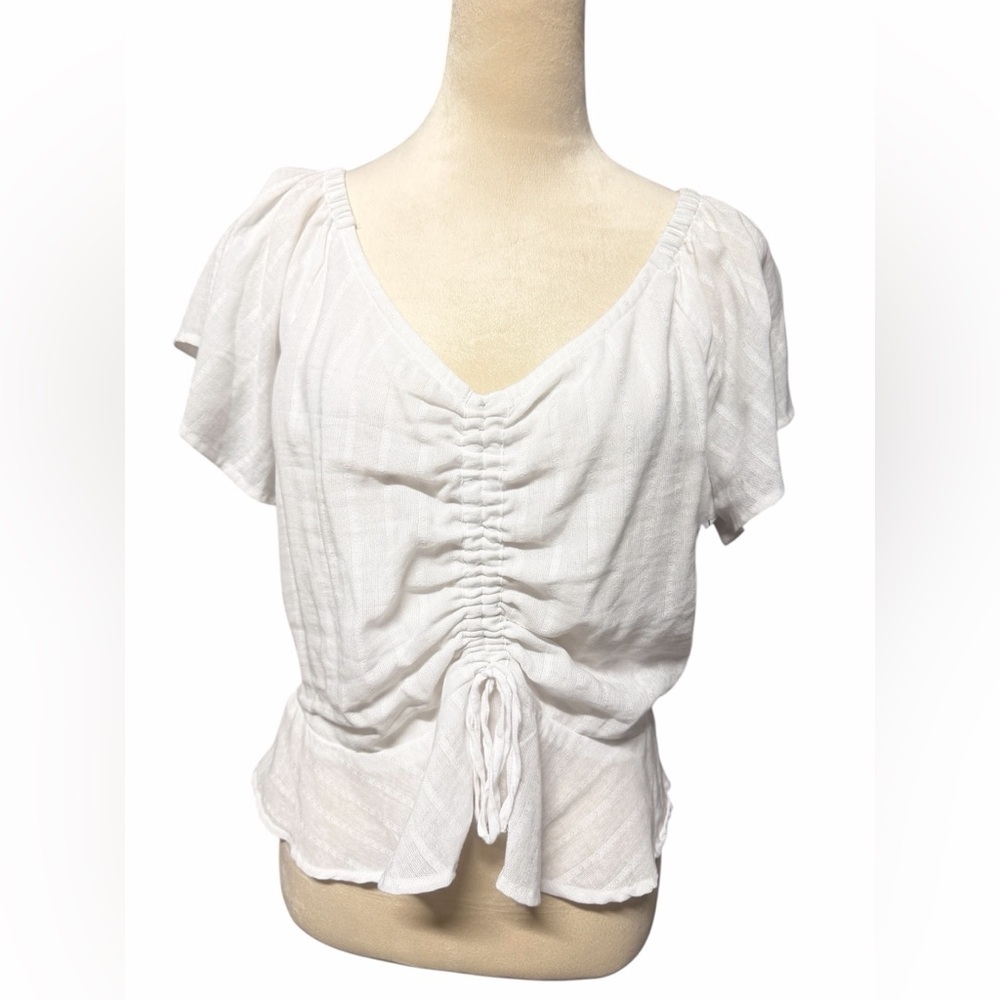 Jopna Chic White Ruffled Blouse